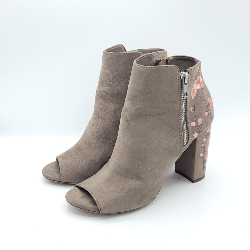 Candie's peep-toe booties brown pink floral embroidery heels women's size 7.5